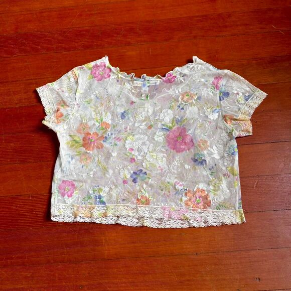 Victorias Secret vtg. 90s Cream Floral Lace Boxy Top with Short Seeves Size L - Picture 3 of 5